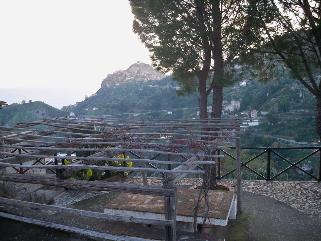 Rifugio Dei Tre Pini Country house