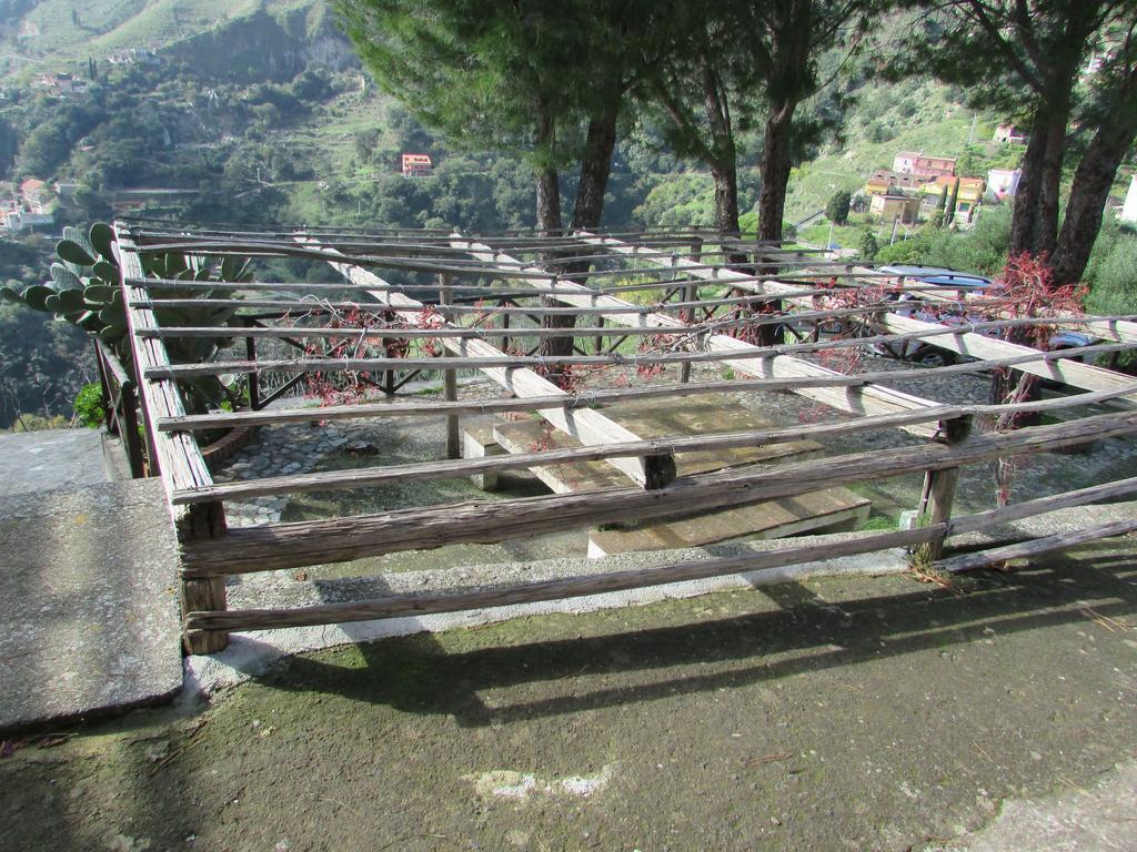Casa di campagna Rifugio Dei Tre Pini Castelmola